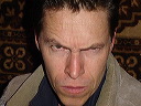 hari_skeptisch